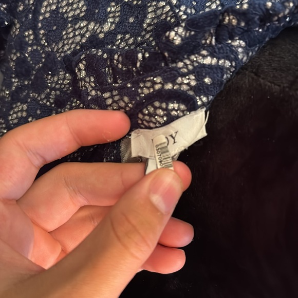 Medium sized blue voy dress - Picture 3 of 3